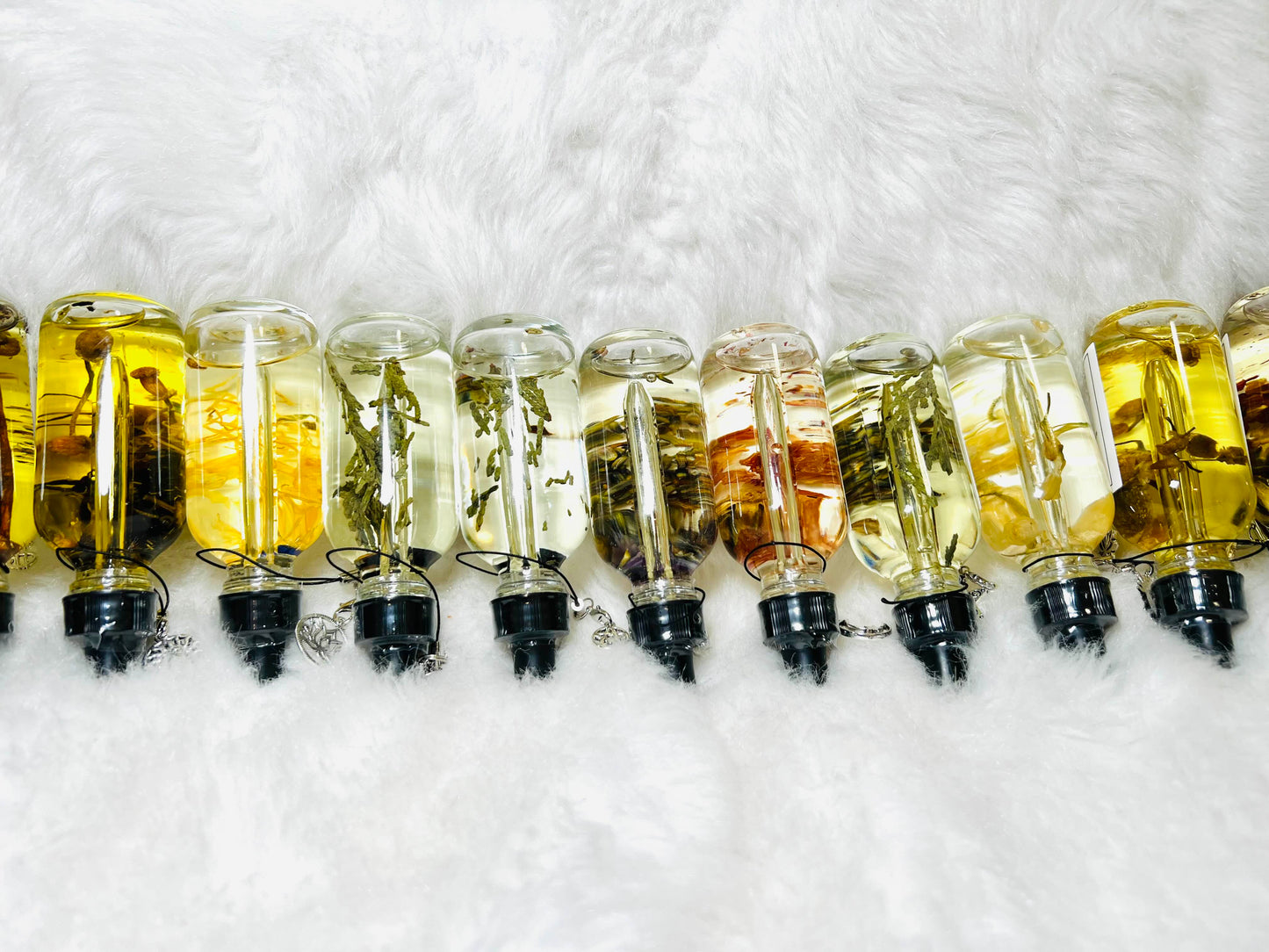 Luck & Money Ritual Spell Oil 2 oz Bottle - For Wealth Prosperity